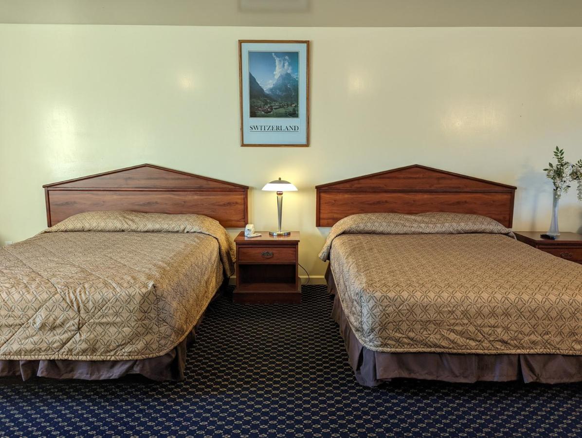 Americas Best Value Inn Oxnard-Port Hueneme Bagian luar foto